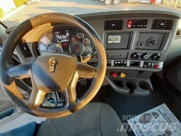 Kenworth T680 Sadulveokid