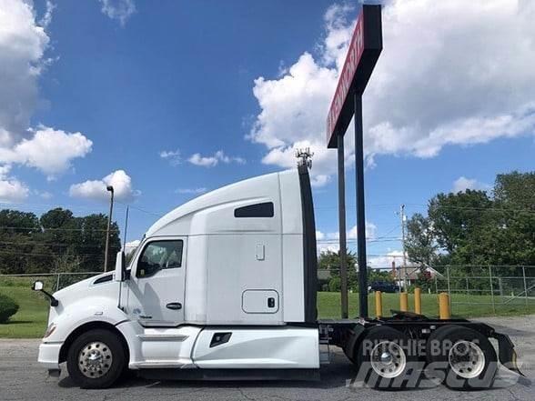 Kenworth T680 Sadulveokid