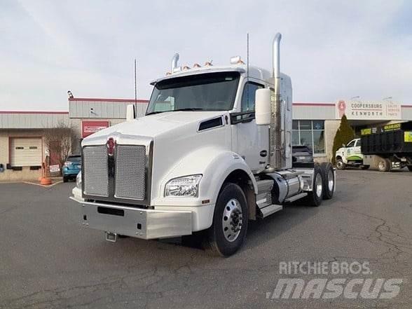 Kenworth T880 Sadulveokid