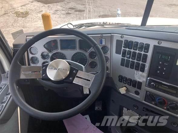 Mack GRANITE GU713 Prügiautod