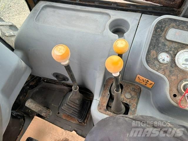 JCB 2 CX Airmaster Rataslaadurid