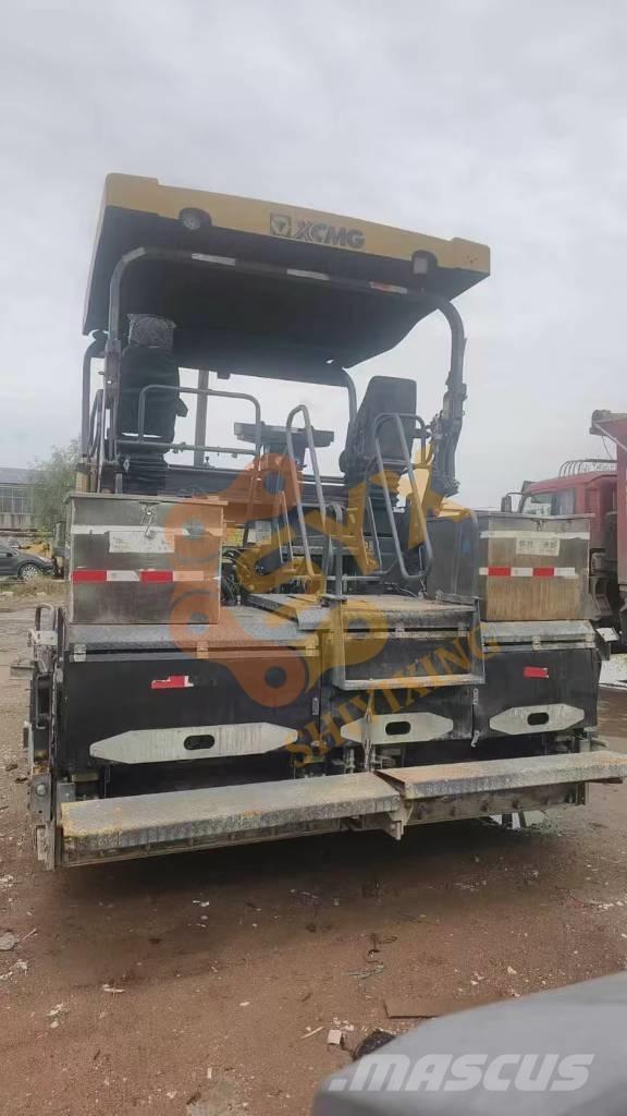 XCMG RP 903 Asfaldilaoturid