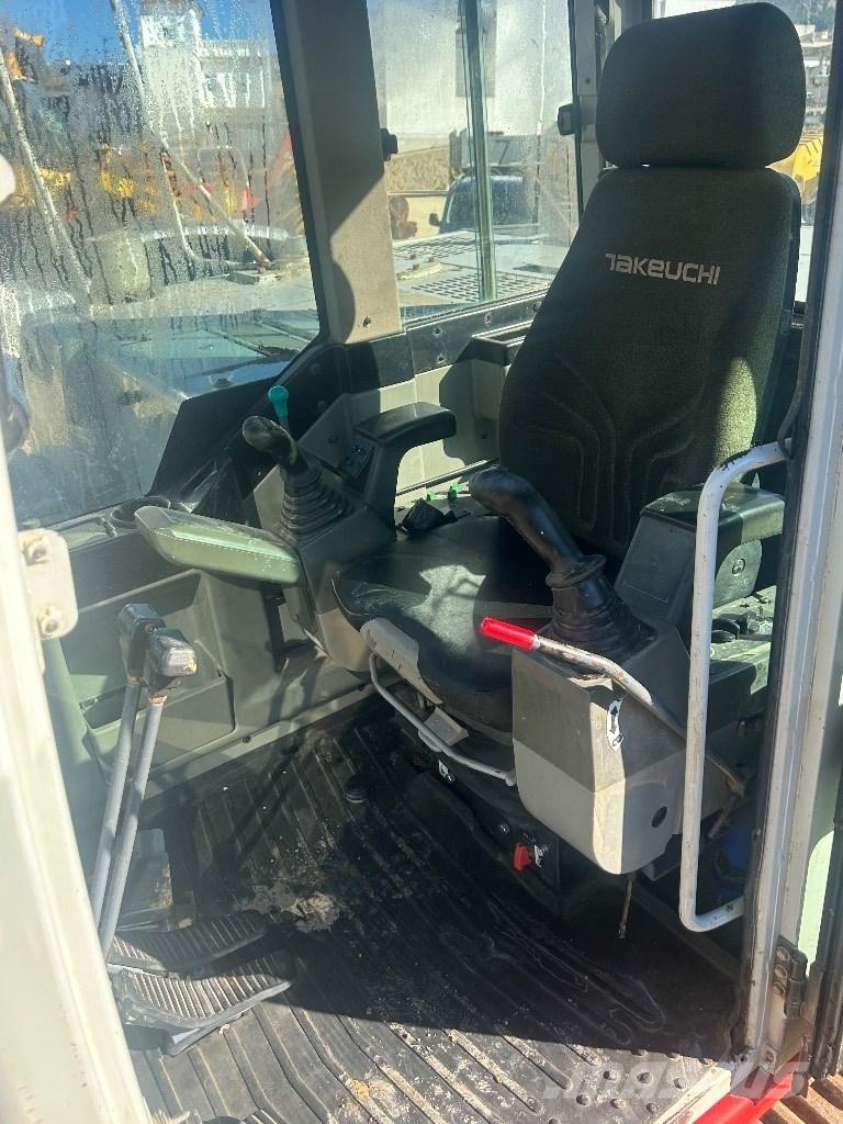 Takeuchi Tb 1140 Roomikekskavaatorid