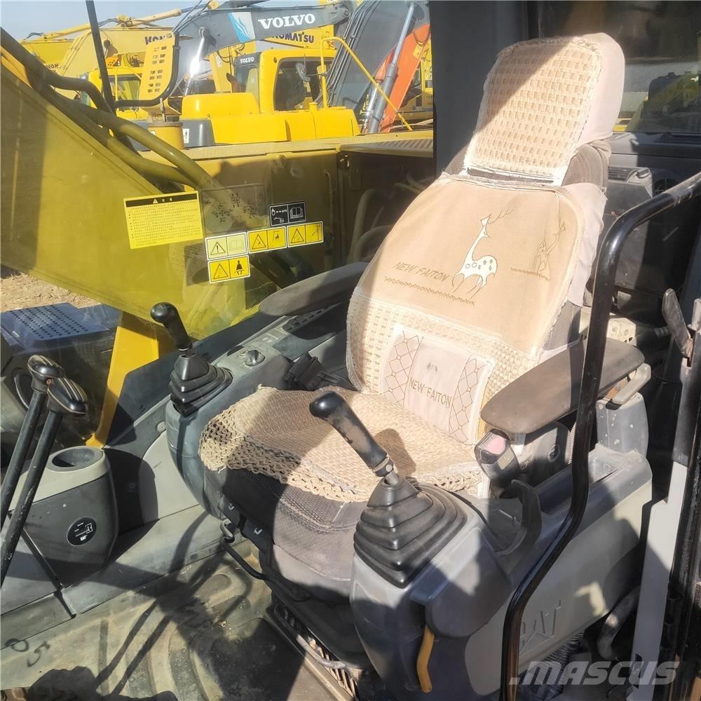 CAT 315D2 Roomikekskavaatorid