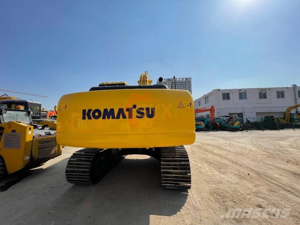 Komatsu PC200-7 Roomikekskavaatorid