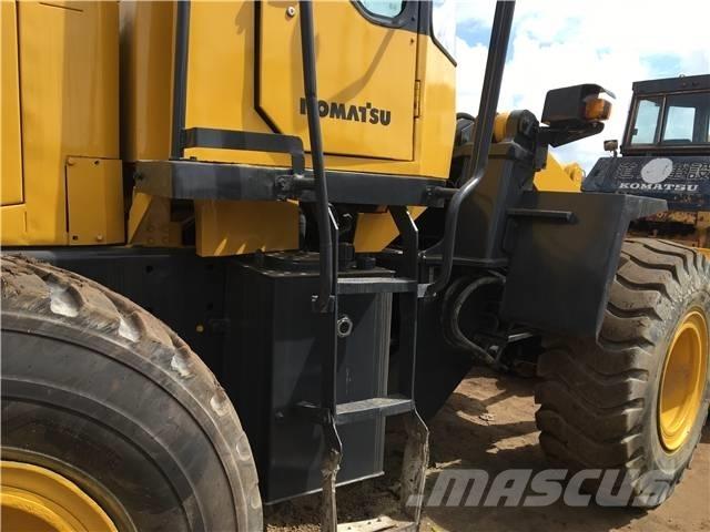 Komatsu WA380 Rataslaadurid