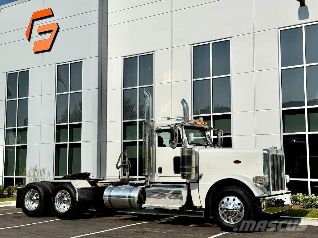 Peterbilt 389 Sadulveokid