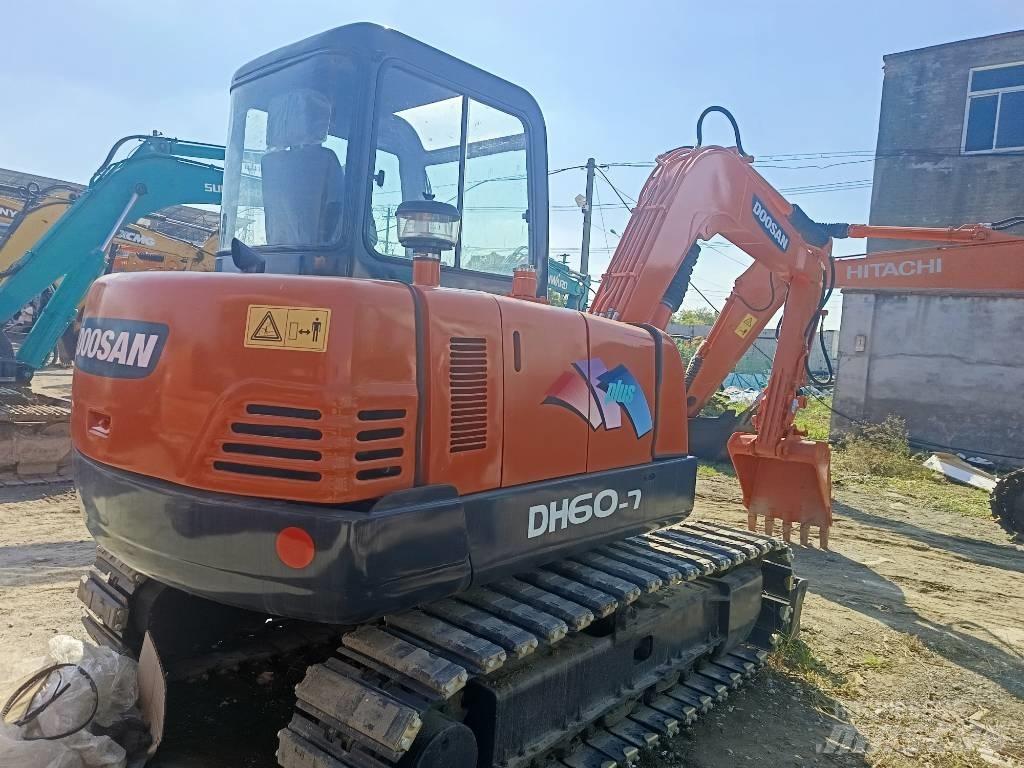Doosan DH 60-7 Miniekskavaatorid < 7 t