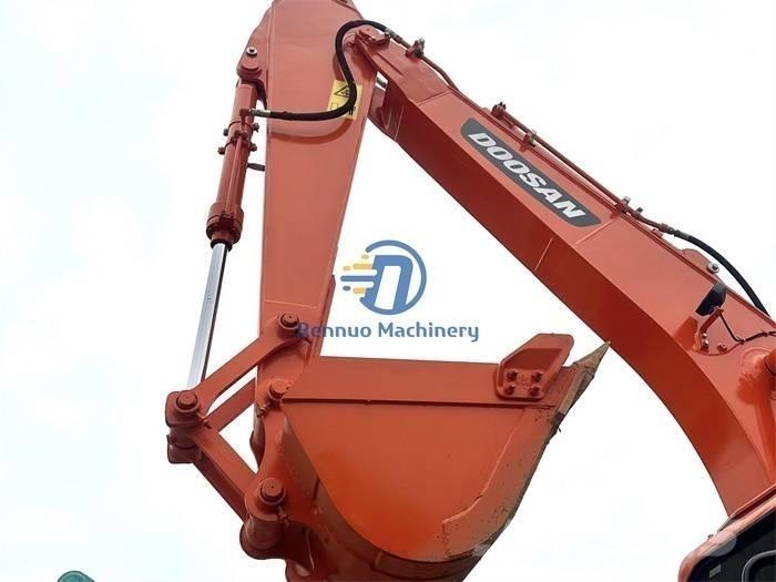 Doosan DH 150 LC-7 Roomikekskavaatorid