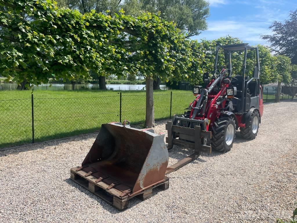 Weidemann 1260 Rataslaadurid
