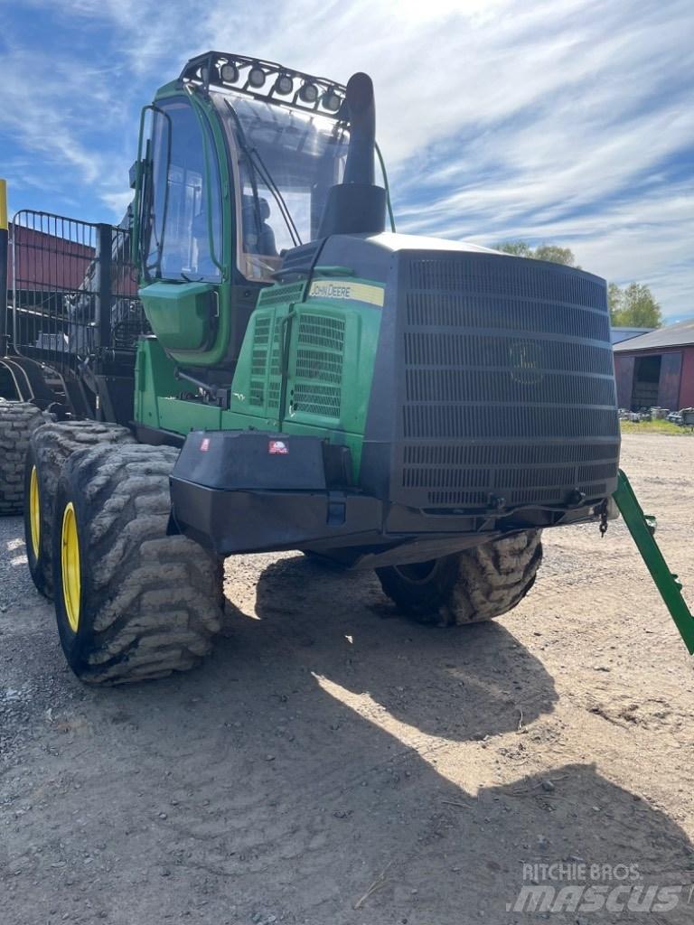 John Deere 1510G Forwarderid