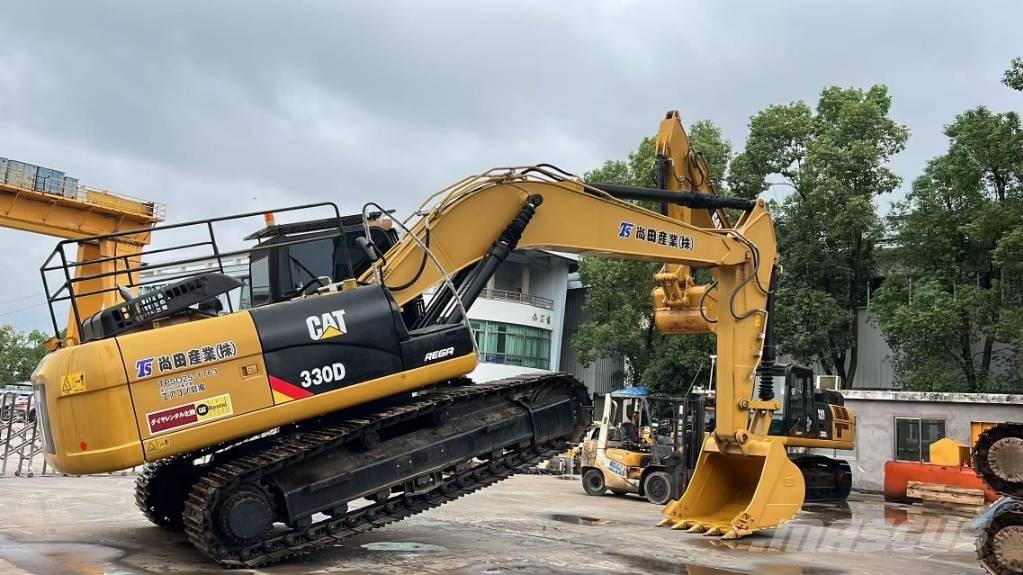 CAT 330D2 Roomikekskavaatorid