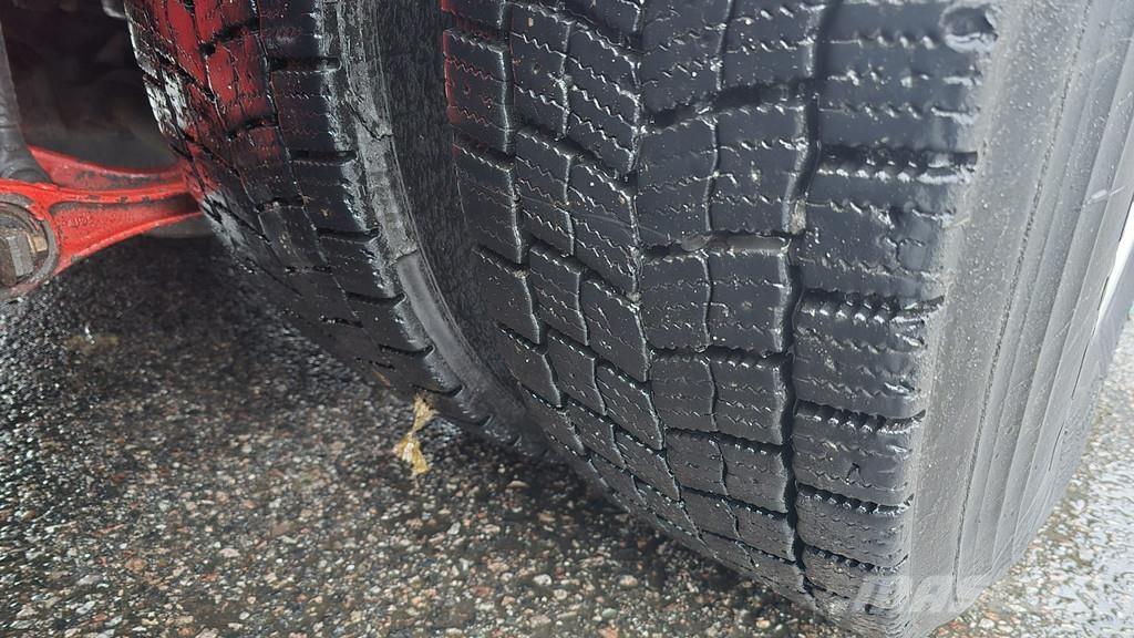 Volvo FH Kraanaga veokid