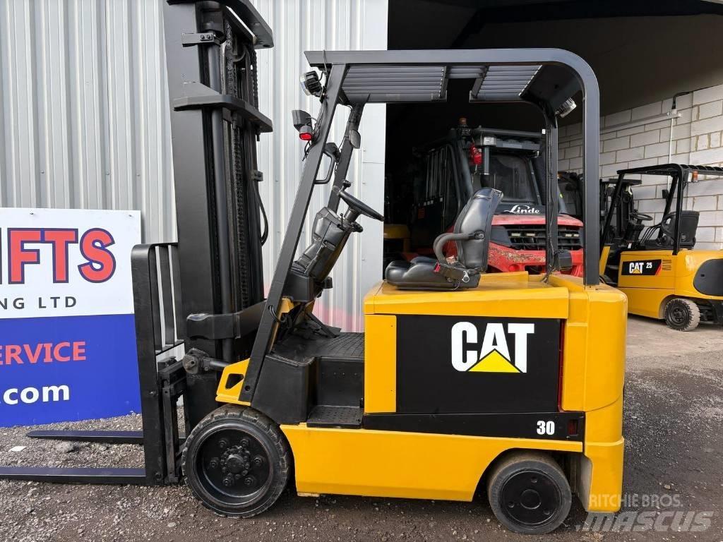 CAT EP 30 K Elektritõstukid