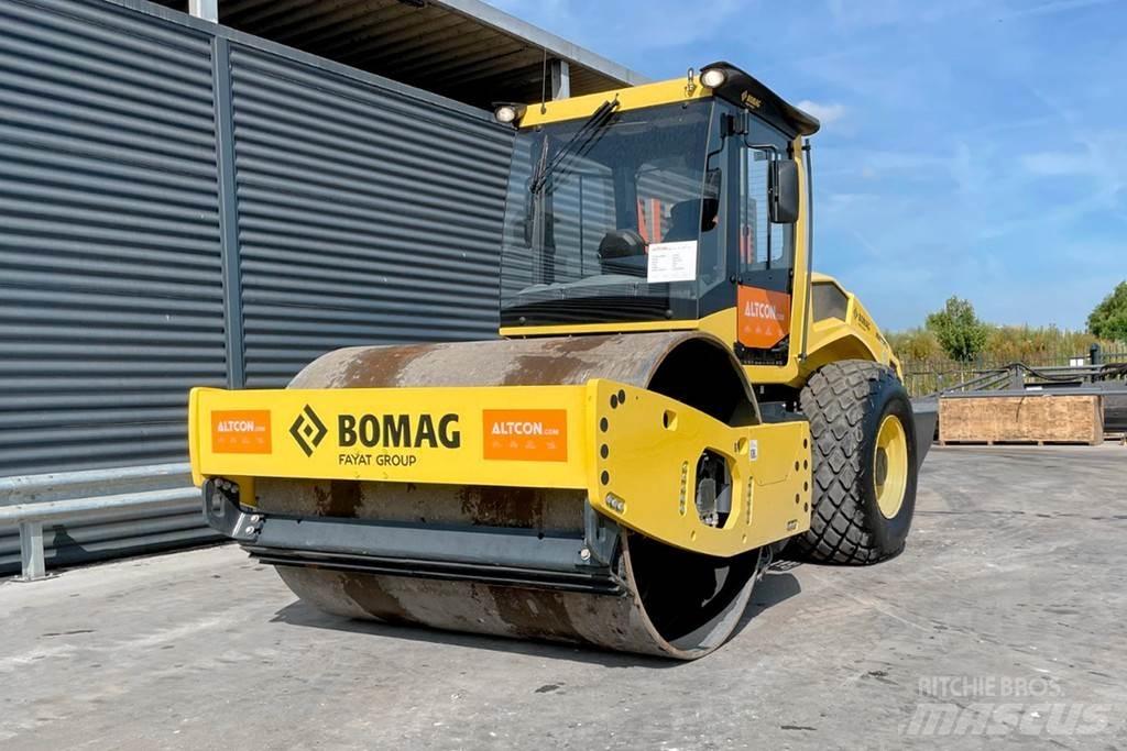 Bomag BW 213 D-5 Ühe trumliga rullid