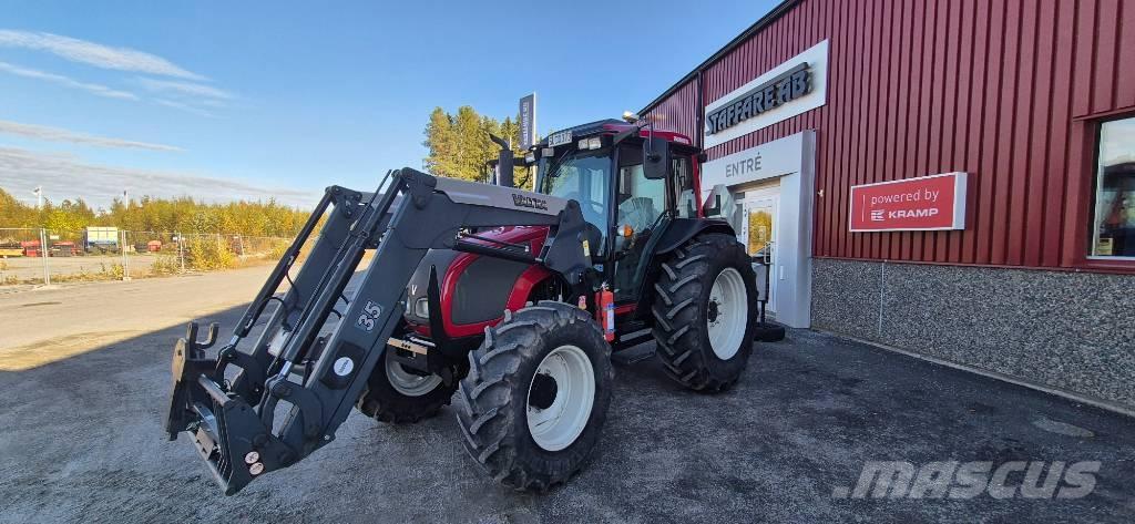 Valtra A 72 Traktorid