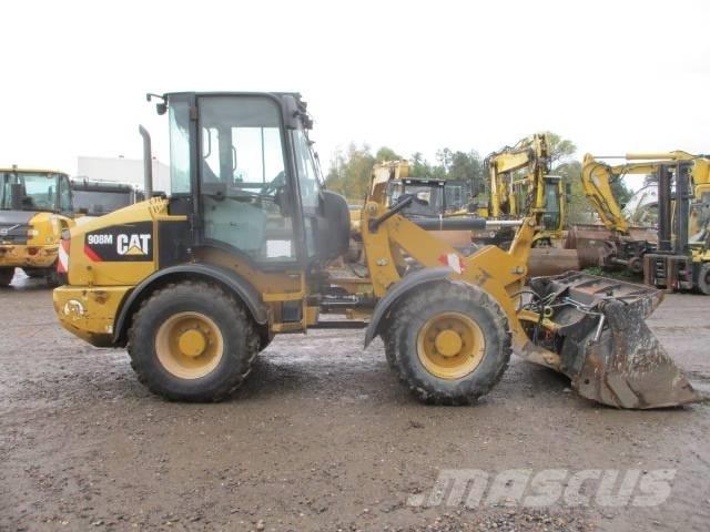 CAT 908 M Rataslaadurid