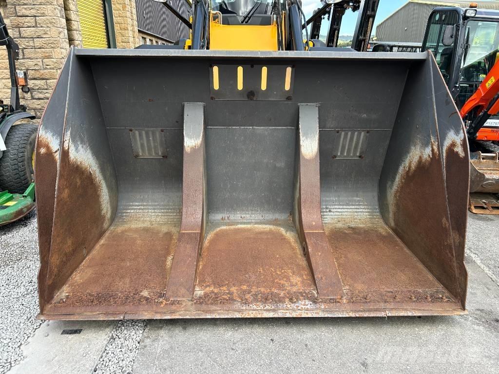 Volvo Toe Tip Bucket Rataslaadurid