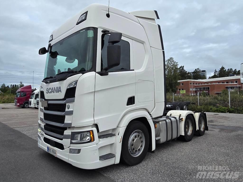 Scania R 500 6x2 Sadulveokid