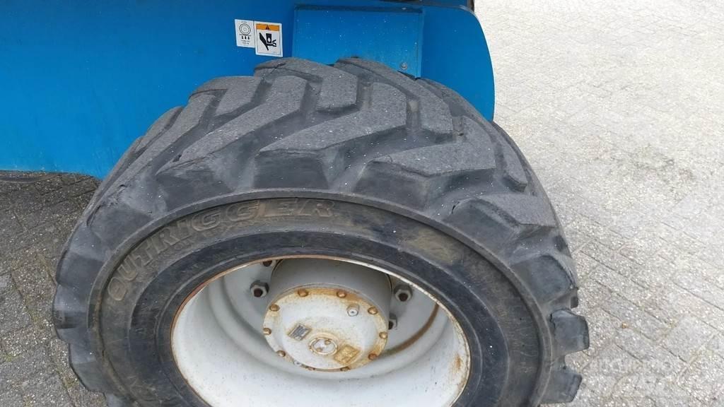 Genie S105 4X4X4 Teleskoop poomtõstukid