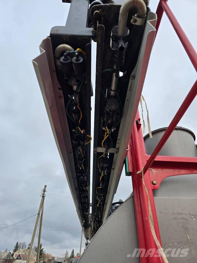 Horsch Leeb GS 6000 Haagispritsid