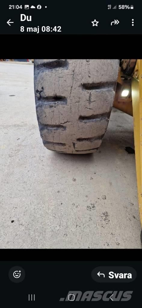CAT 988K Rataslaadurid