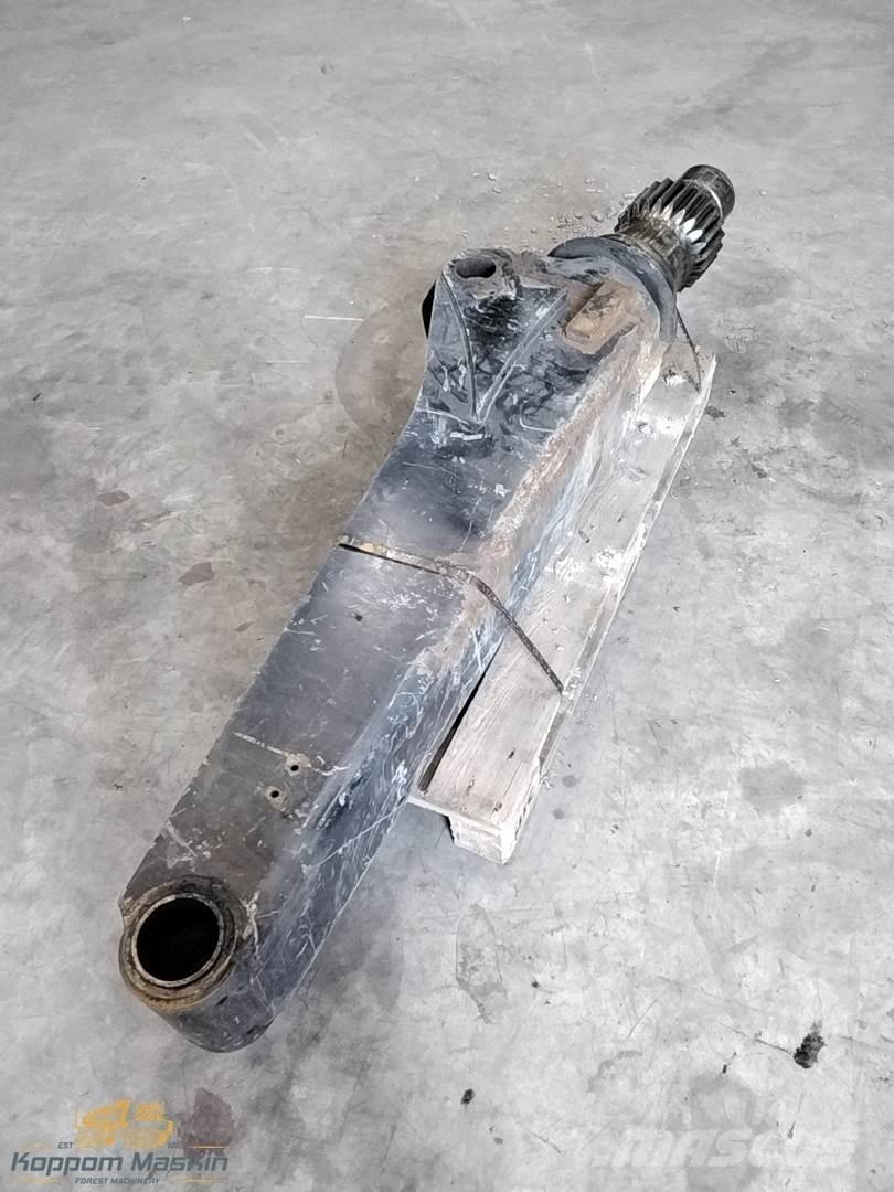 Komatsu 105F Forvarderi kraanad