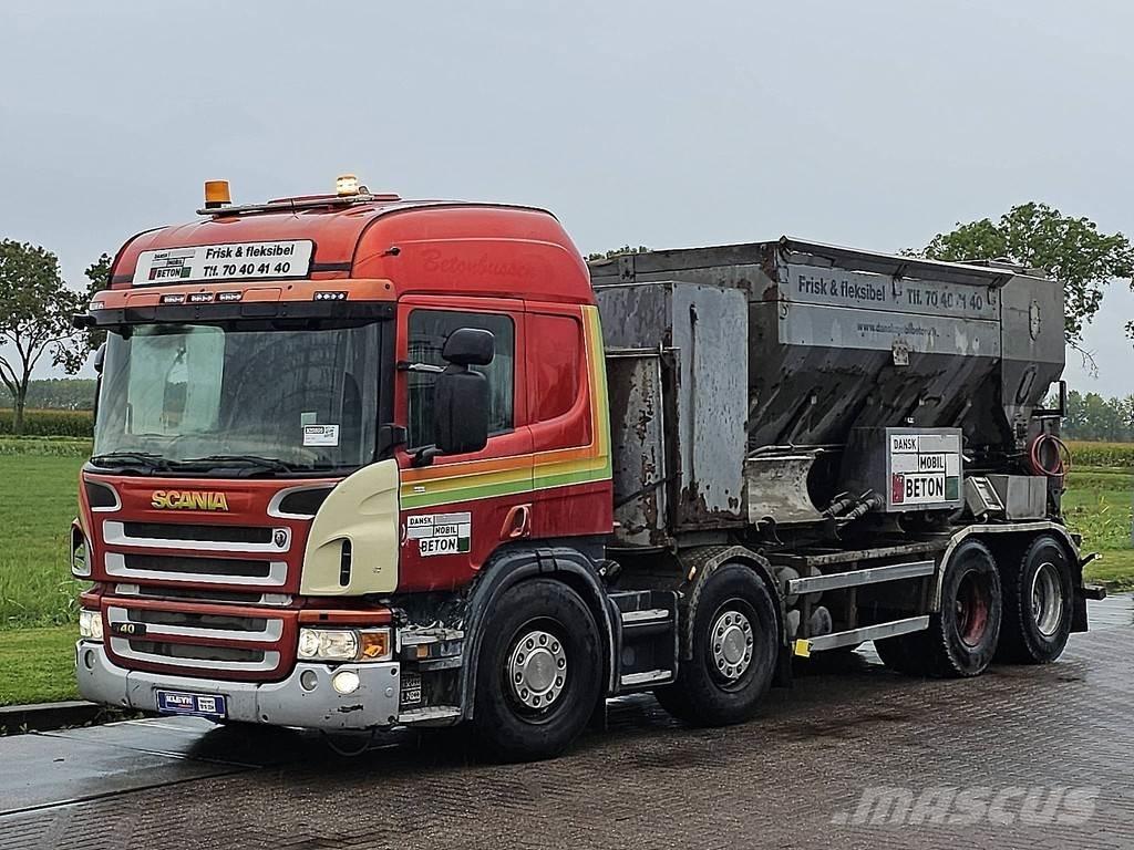 Scania P400 8X4 Raamautod