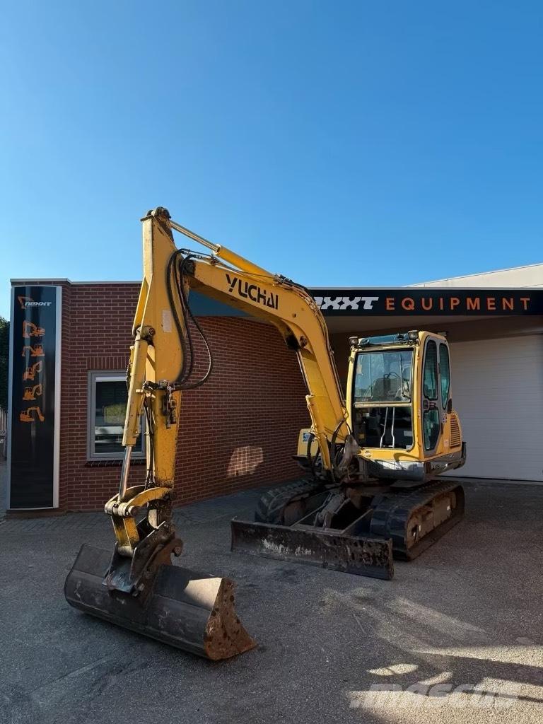 Yuchai YC 60-7 Roomikekskavaatorid