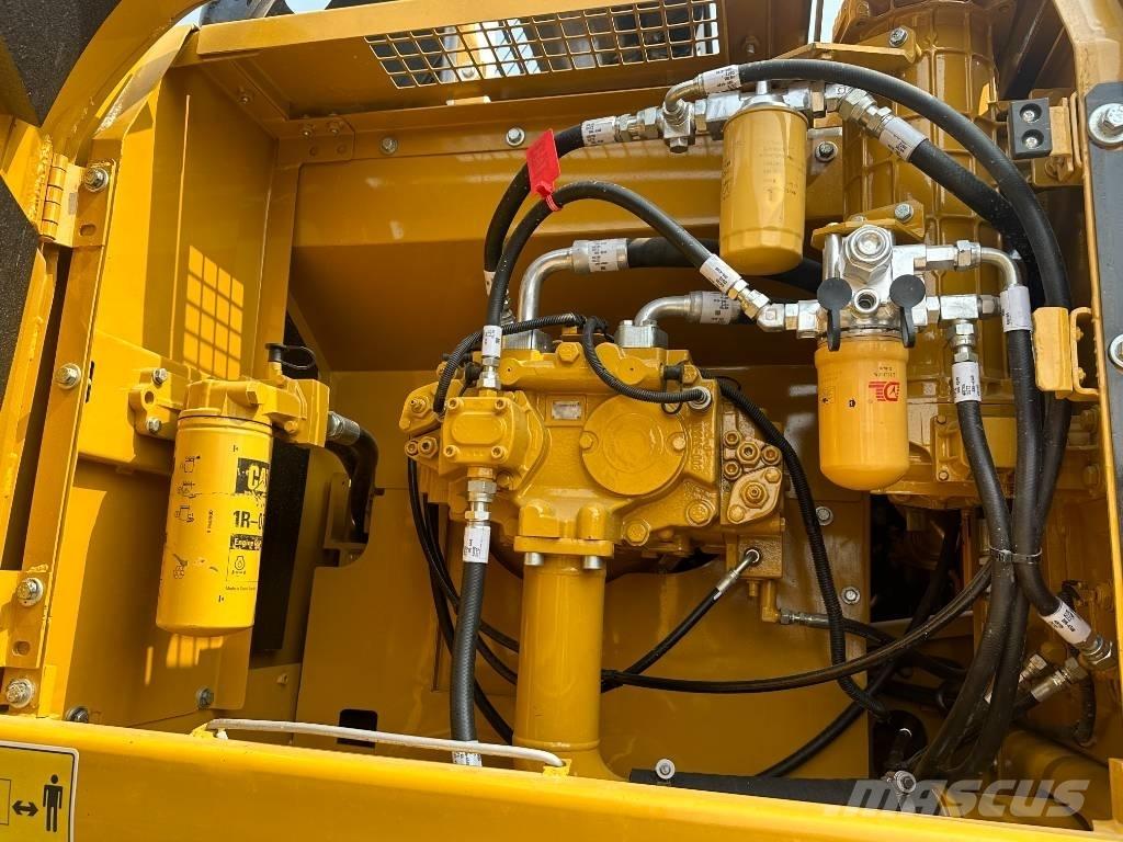 CAT 329D2 Roomikekskavaatorid