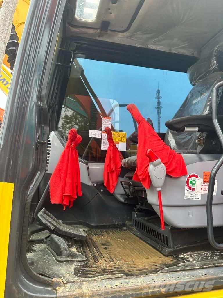 Komatsu PC 130 Roomikekskavaatorid