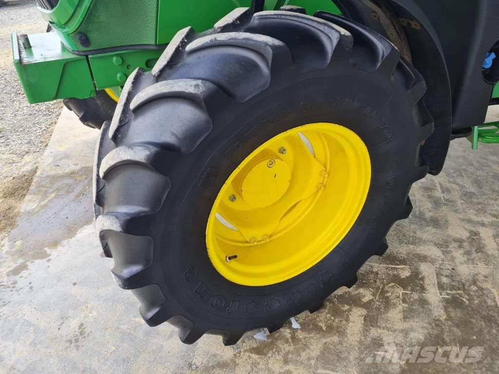 John Deere 6110 M Traktorid