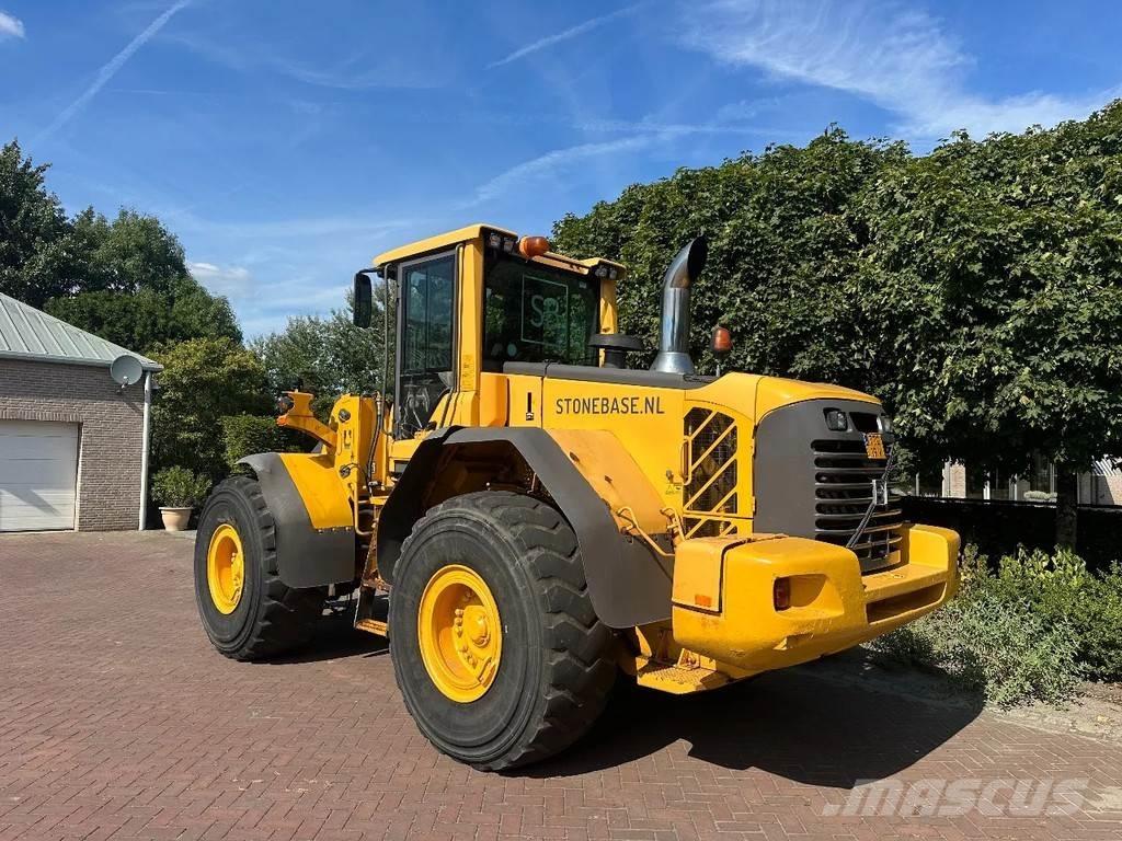 Volvo L120 F Rataslaadurid