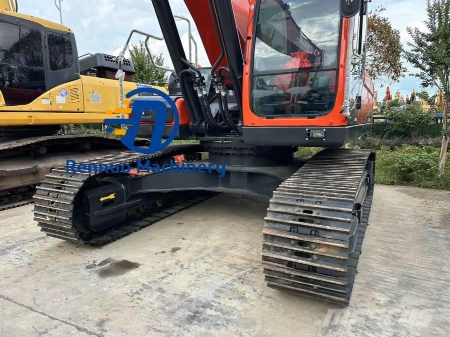 Doosan DX 340 Roomikekskavaatorid