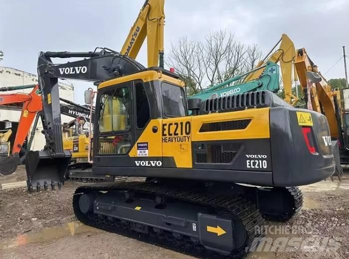 Volvo EC210D Roomikekskavaatorid