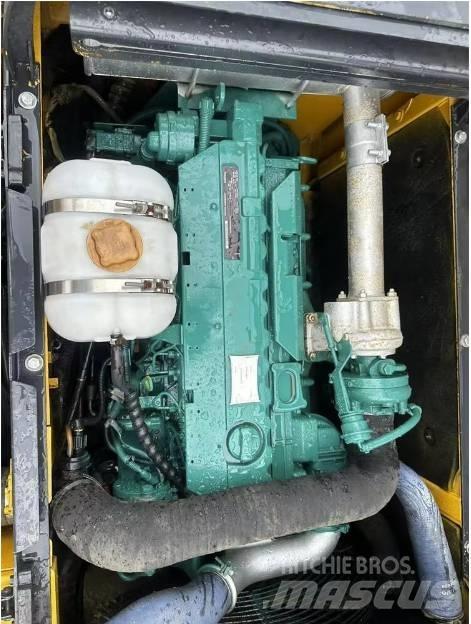 Volvo EC210D Roomikekskavaatorid