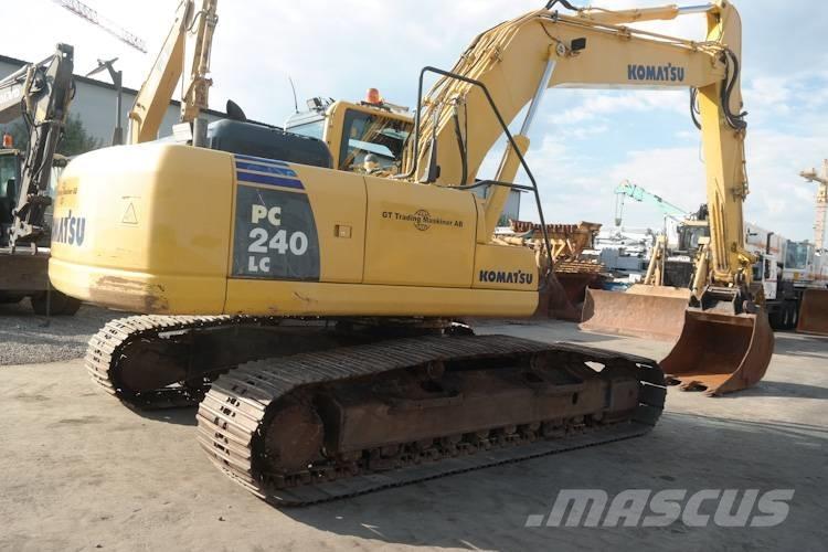 Komatsu PC 240-8 Roomikekskavaatorid