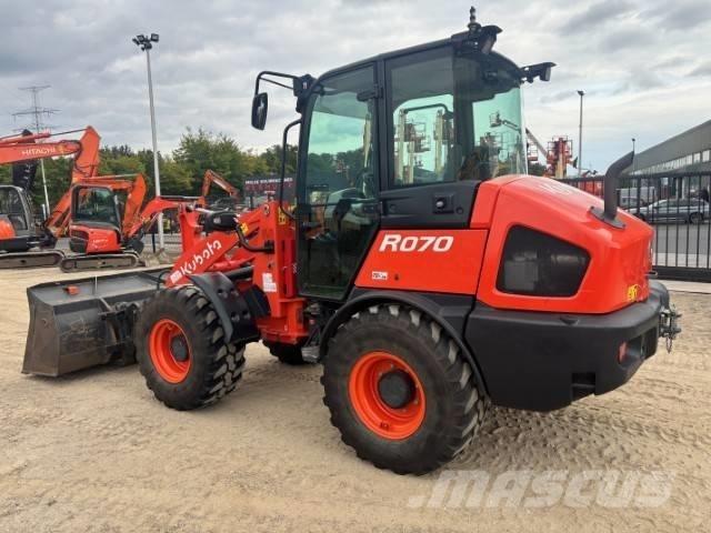 Kubota R 070 Rataslaadurid