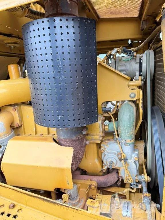 CAT D7R Buldooserid