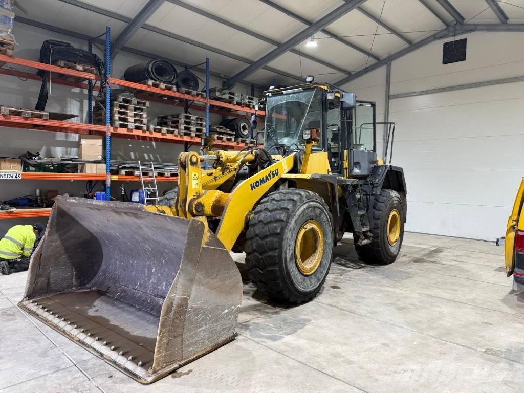 Komatsu WA 380-6 Rataslaadurid