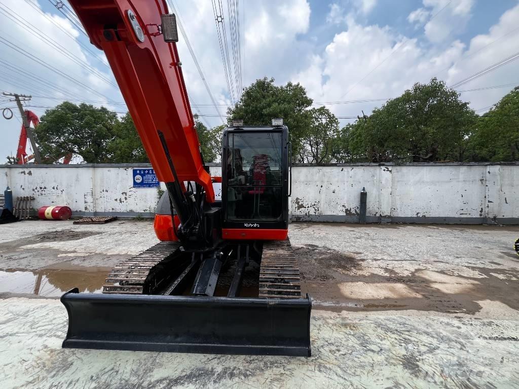 Kubota KX 080-4 Väikeekskavaatorid 7t-12t