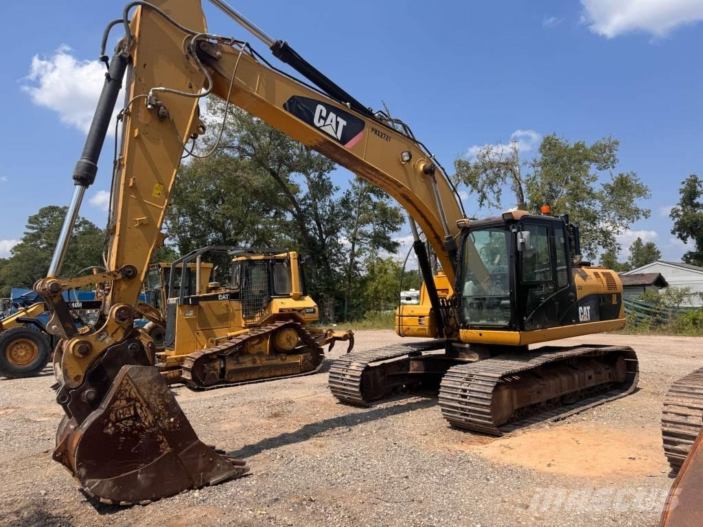 CAT 320 D L Roomikekskavaatorid