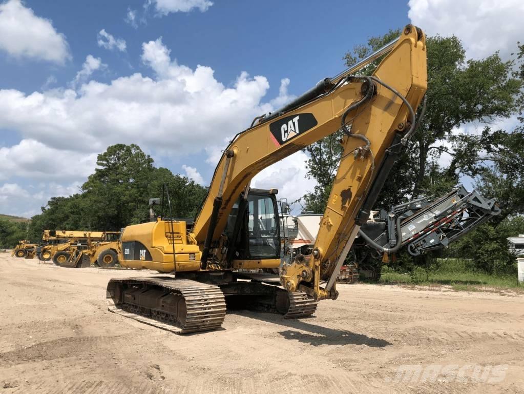 CAT 320 D L Roomikekskavaatorid