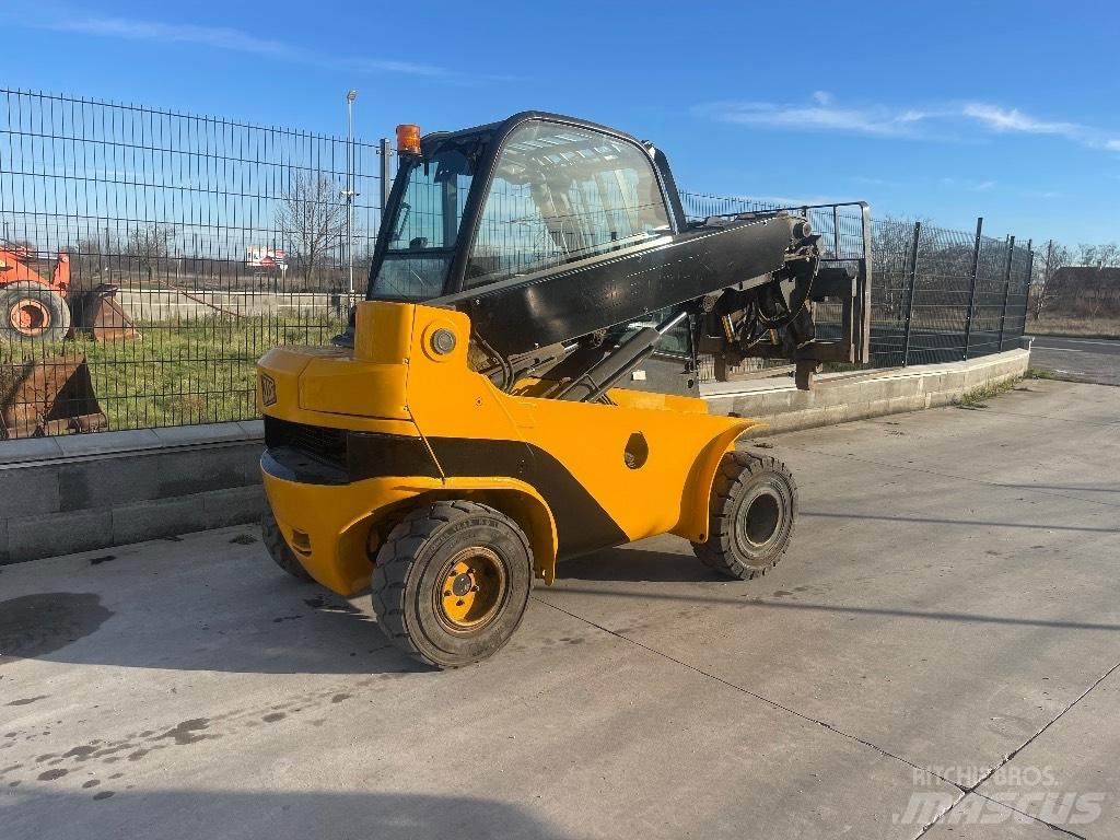 JCB TLT 30 D 4x4 Teleskooplaadurid