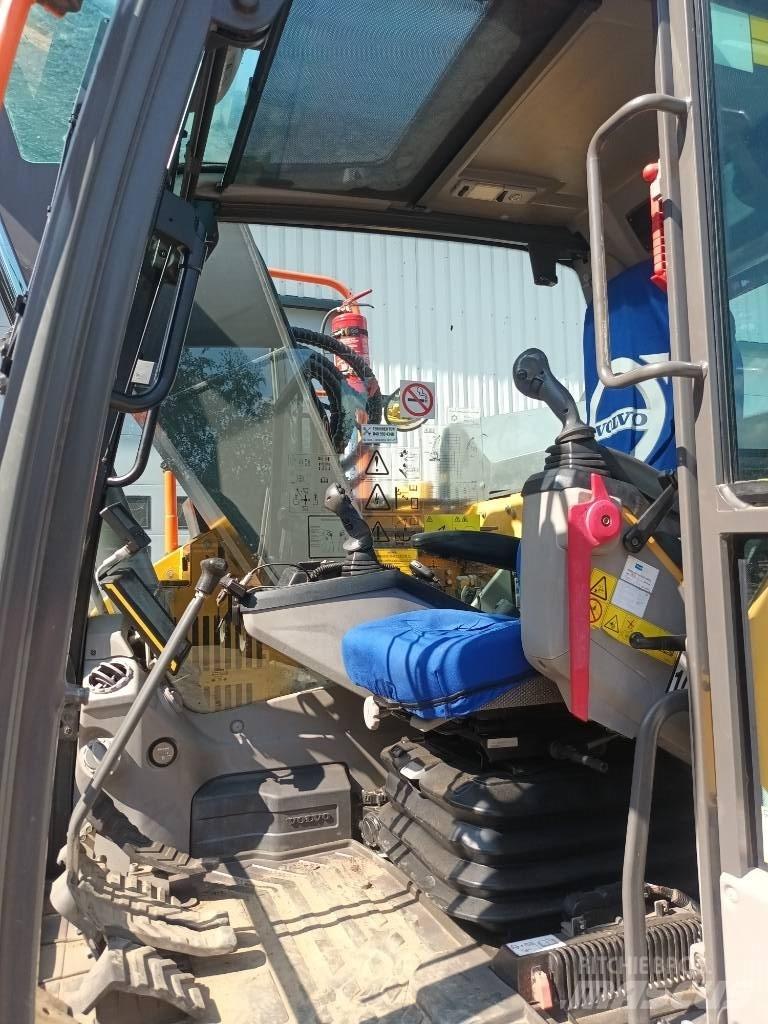 Volvo ECR 145 E Roomikekskavaatorid