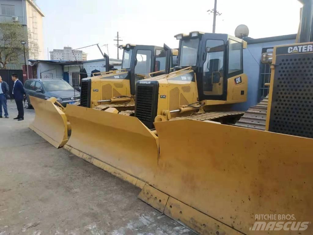 CAT D5M Buldooserid