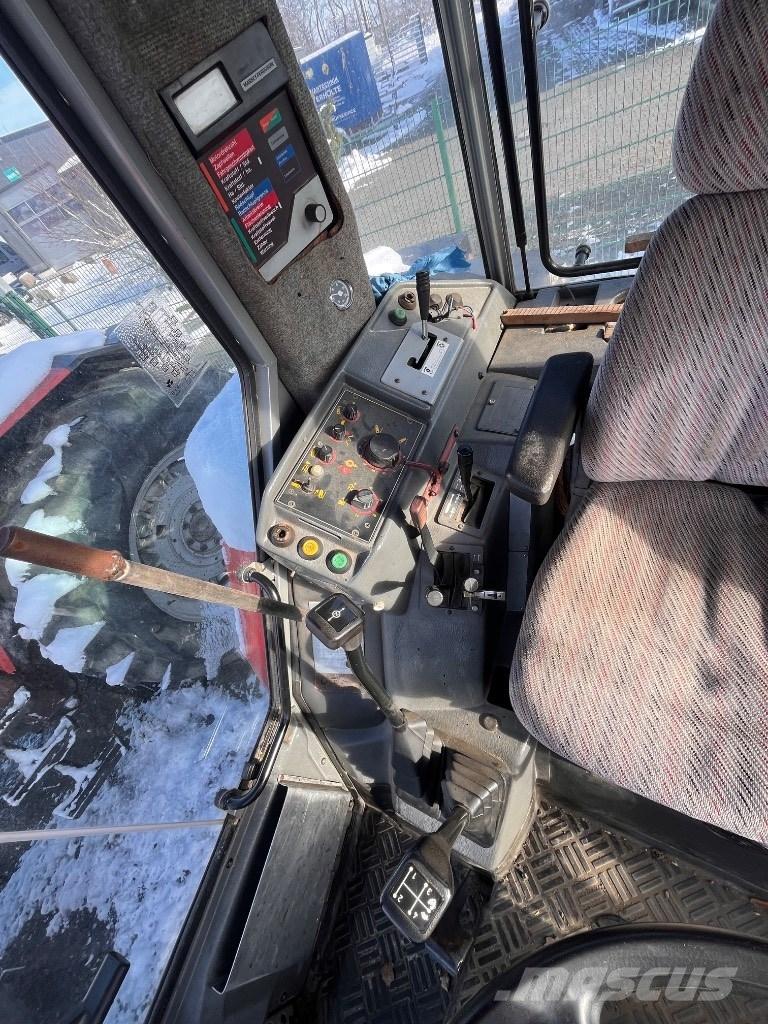 Massey Ferguson 3690 Traktorid