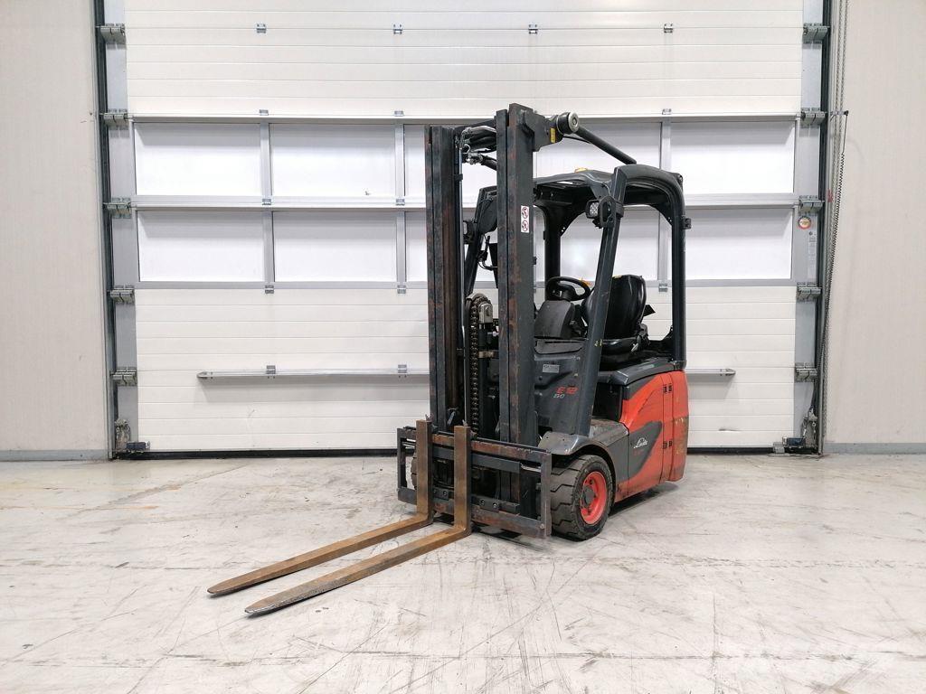 Linde E12-02 Elektritõstukid