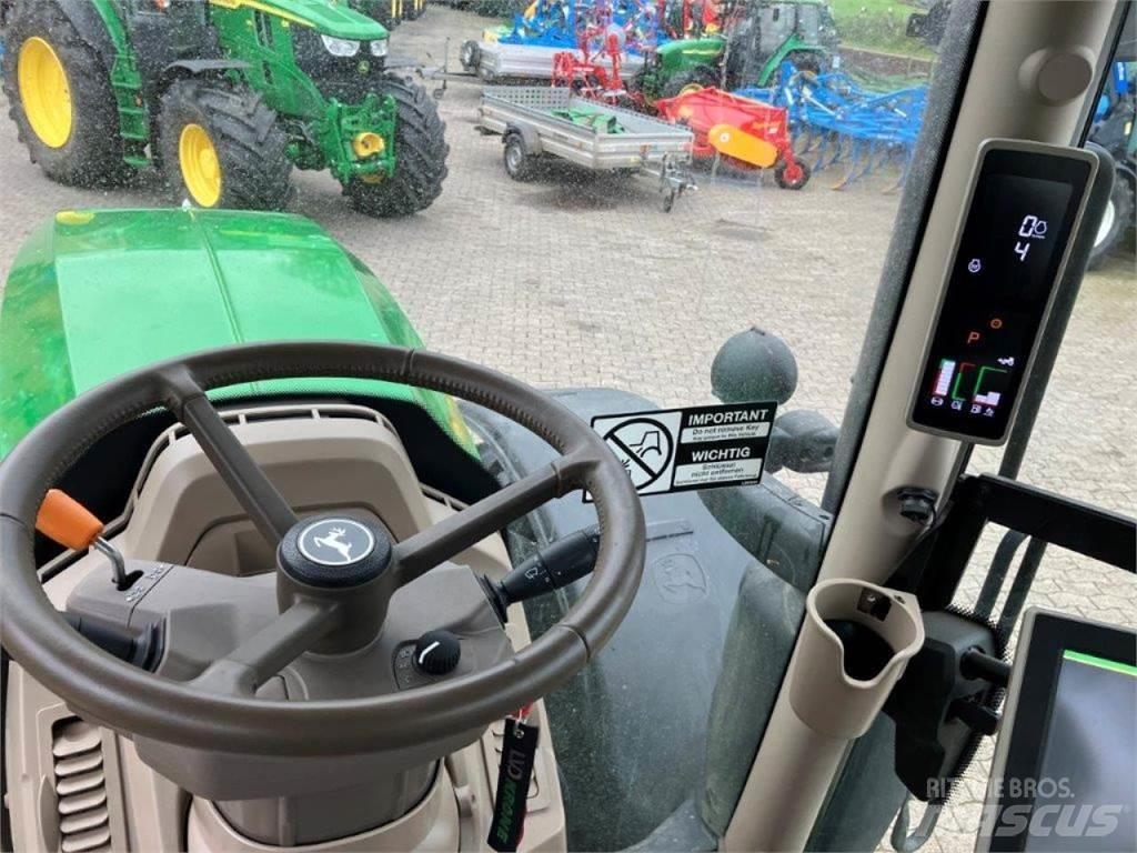 John Deere 6R 215 Traktorid