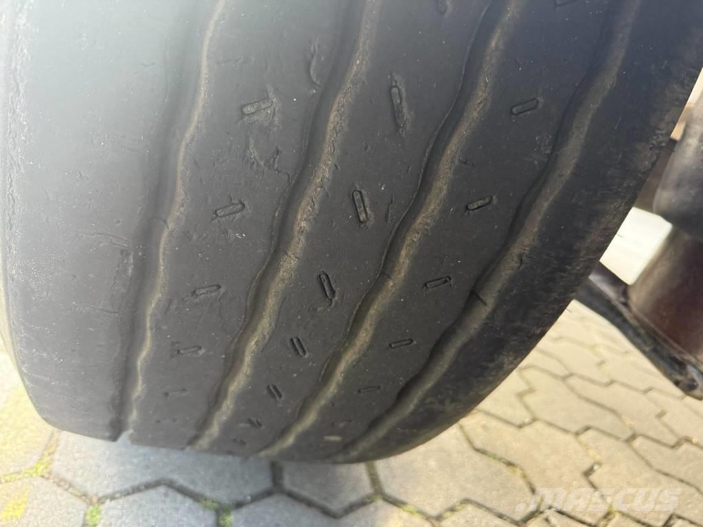 BEFA Sattel Anhänger Metsaveopoolhaagised